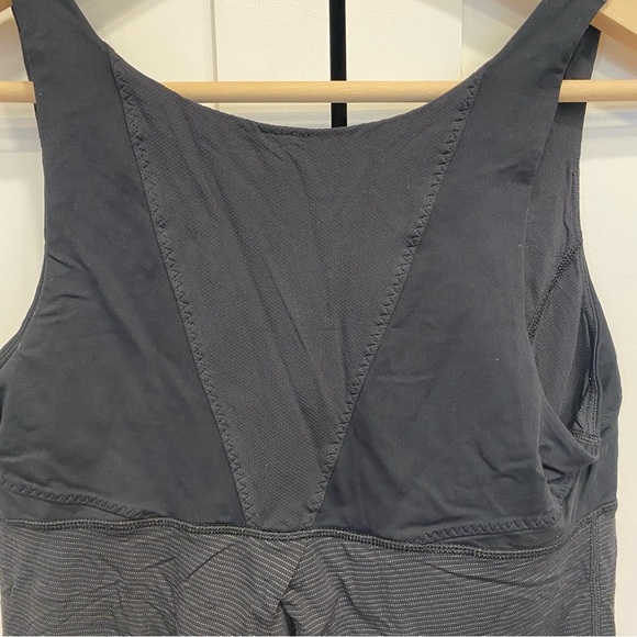 Lululemon Tank Top Cinch Tie Bottom Tank Workout Yoga Pilates Athleisure - Picture 7 of 8